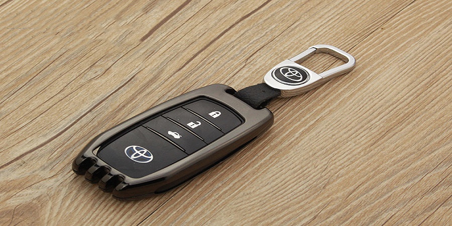 Làm Chìa Khoá Xe Camry